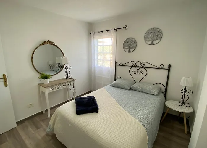 דירה Jetes With Pool And Wifi *